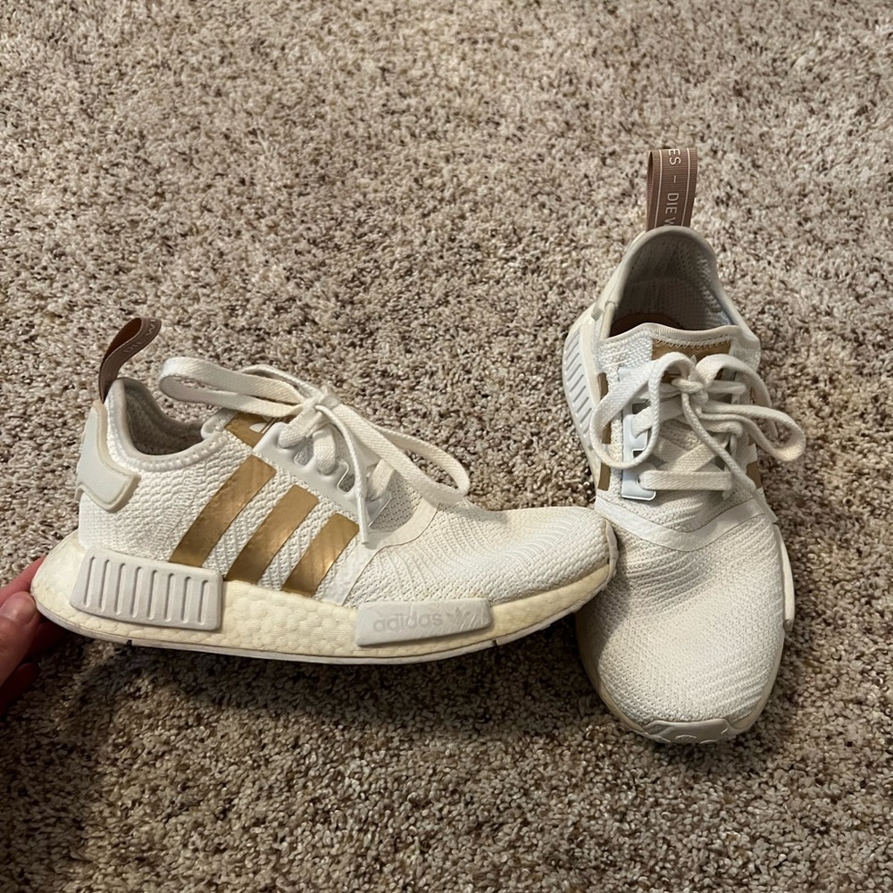 Adidas NMD size 5 fits size 6